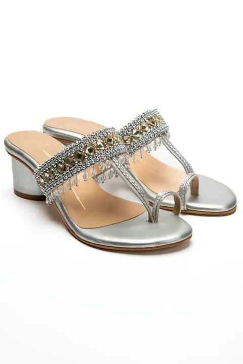 kalhapuri%20style%20slippers%20-%20Image%203