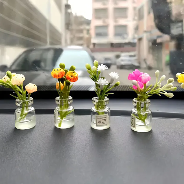 Mini%20flowers%20with%20clear%20glass%20vest%20gift%20car%20decorations%20mini%20present%20-%20Image%202