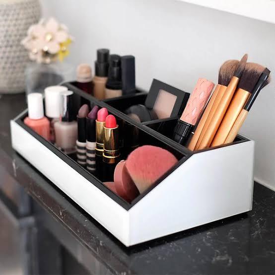 Wooden makeup organizer/cosmetics organizer/makeup box