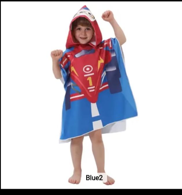 Kids%20Poncho%20Super%20soft%20fabric%20Quick%20Dry%20beach%20towel%20-%20Image%202