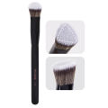MAANGE Under Eye Concealer Makeup Brush Triangle Foundation Brush for Liquid Cream Blending Concealing Cosmetic Makeup Tools. 