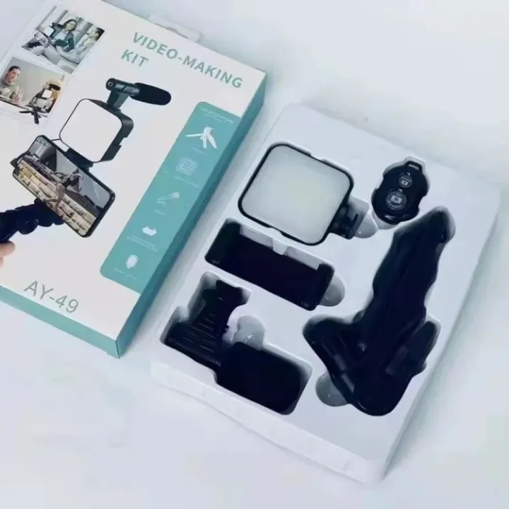 Blogging%20Video%20Making%20Kit%20With%20Microphone%20-%20Image%207