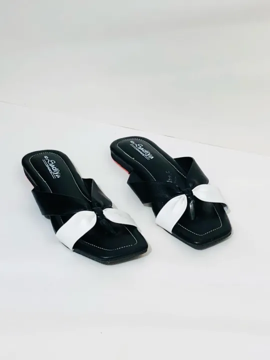 Ladies%20Regular%20Use%20Fashionable%20Flat%20Sandals%20-%20Girls%20Slim%20Fit%20Slips%20On%20Slippers%20%7C%20Four%20Fita%20-%20Image%206