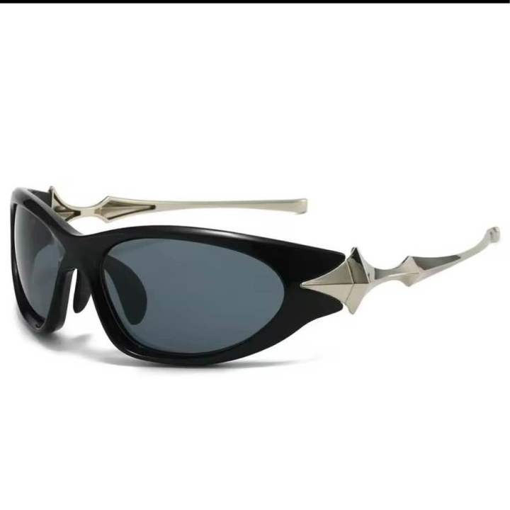 Chunky%20Star%20sunglass(black/silver)%20Luxury%20sunglass,Y2K%20-%20Image%202
