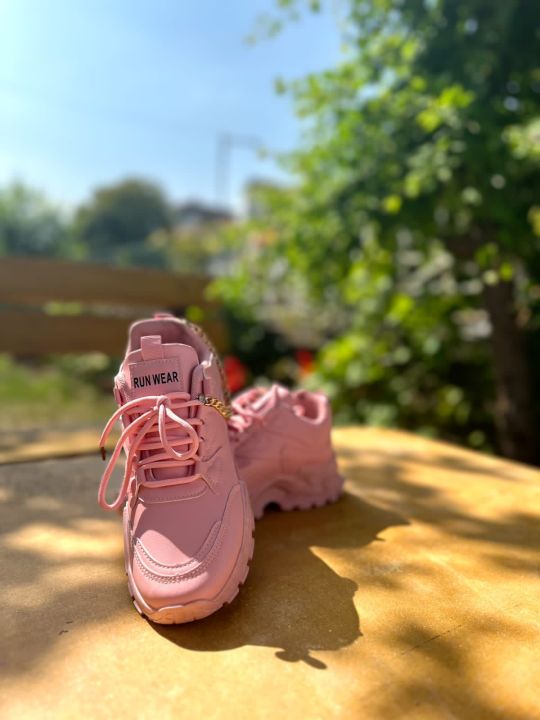 Runwear Best Quality sneakers for Ladies and Gents. upto 35 percent off hurry up before before we go out of stock