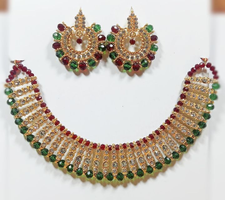 Tea%20pink%20colour%20artificial%20jewellery%20set%20of%20round%20crystal%20earrings%20and%20chowker%20neckless%20for%20girls%20and%20woman%20for%20weddngs%20paties%20and%20eid%20festivals%20in%20low%20price%20-%20Image%207