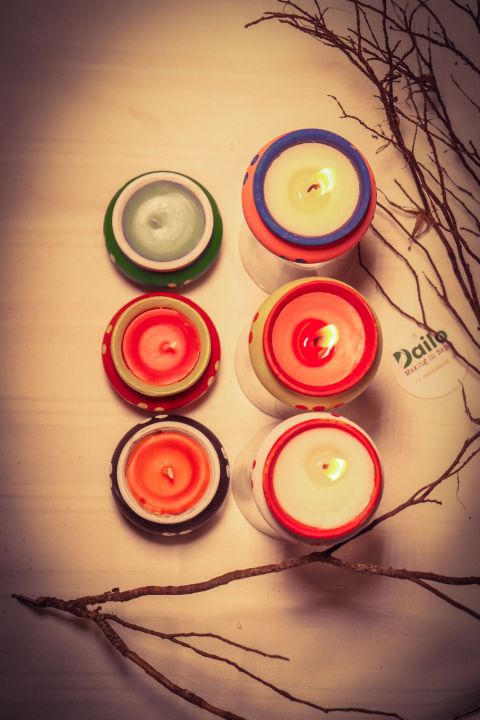 Dailo%20Crafted%20Tealights%20Natural%20Scented%20or%20Unscented%20Candle%20with%20Aromatherapy,%206%20Pcs%20Set%20-%20Image%203
