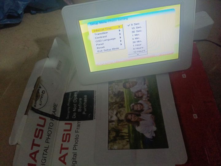 Matsui%20Digital%20photo%20frame%20%20import%20from%20UK%20-%20Image%202