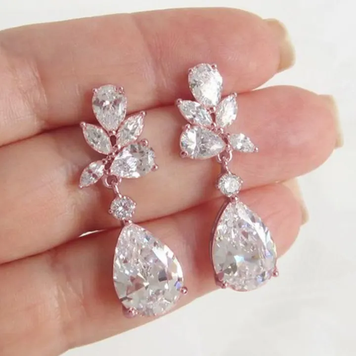 Huitan%20Crystal%20Drop%20Earrings%20with%20Bling%20Bling%20Cubic%20Zirconia%20Temperament%20Women%20Earrings%20High%20Quality%20Silver%20Color%20Trendy%20Jewelry%20-%20Image%204
