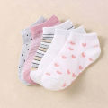 10 Pairs Adorable Kid's Socks - Comfortable Socks Suitable for Boys and Girls, Featuring Stripes and Heart-Shaped Patterns. 