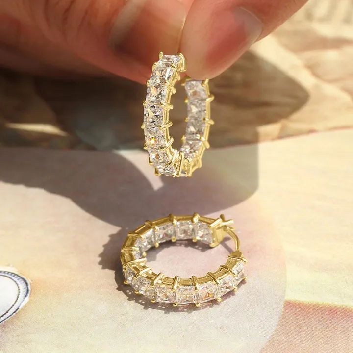 Huitan%20Princess%20Square%20Cubic%20Zirconia%20Hoop%20Earrings%20Luxury%20Trendy%20Ear%20Circle%20Earrings%20for%20Women%20Fashion%20Versatile%20Female%20Jewelry%20-%20Image%202