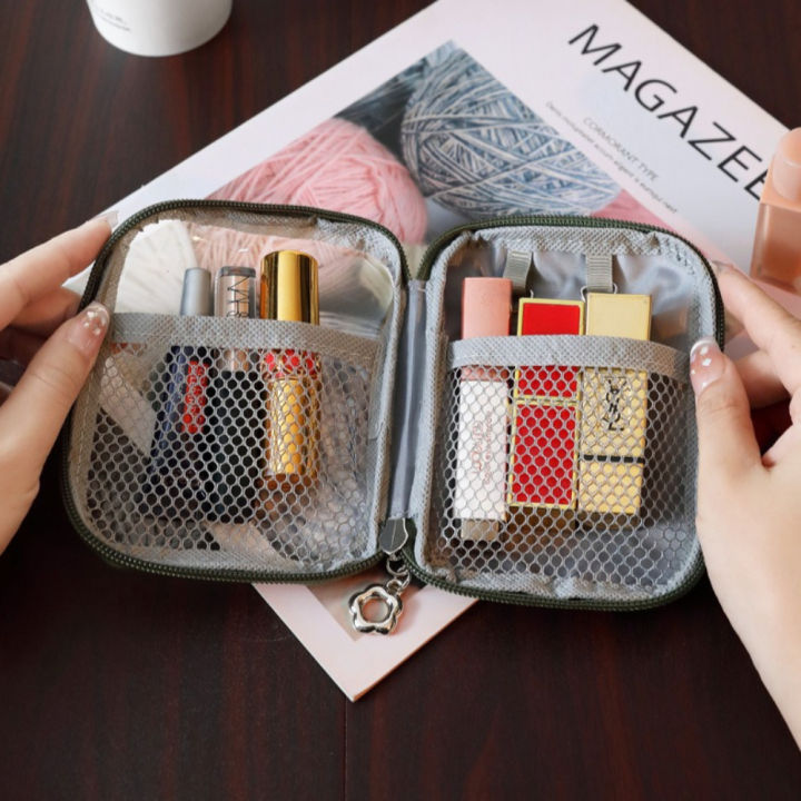 Portable%20Lipstick%20Pouch%20Transparent%20Touch-Up%20Cosmetic%20Pouch%20Cosmetic%20Organizer%20Travel%20Bluetooth%20Headphone%20Charging%20Cable%20Pouch%20-%20Image%205