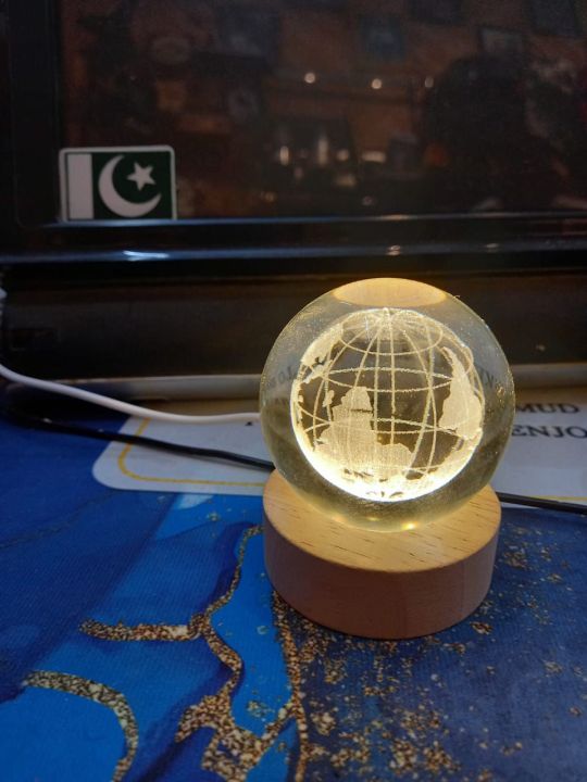 Crystal%20Light%203D%20effect%20%7C%20crystal%20ball%20lamp%20%7C%20Laser%20engraved%20%7C%20solar%20sphare%20lamp%20%7C%20single%20color%20-%20Image%202