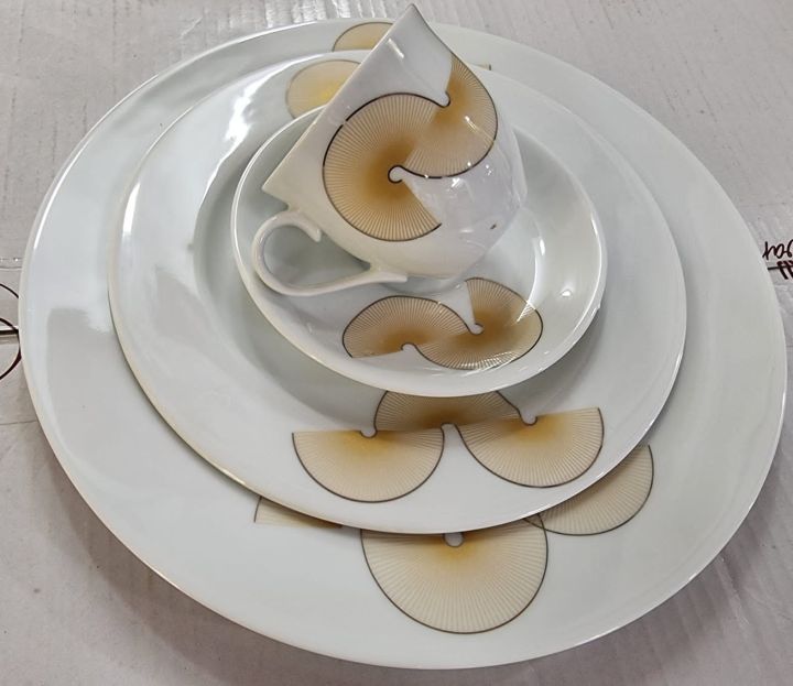 AKIJ%20DINING%20SETS%20100%25%20Oven%20Safe%2032%20Piece%20Dinner%20Set%20-%20Image%205