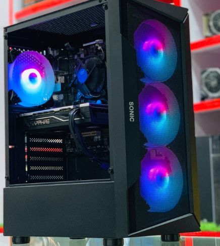 Gaming Case Sonic 4rgb fans Core I7 4th gen Complete pc build