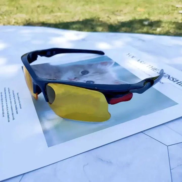 New%20Day%20and%20Night%20Car%20Vision%20Driver%20Glasses%20Anti%20Glare%20Night%20Vision%20Driver%20Goggles%20Night%20Driving%20Enhanced%20Light%20Glasses%20Eyewear%20-%20Image%204