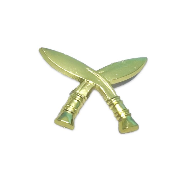 Nepal Khukuri Cross Badge To Enhance The Wearing Design