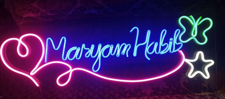 Customised%20Neon%20Signs%20-%20Image%207