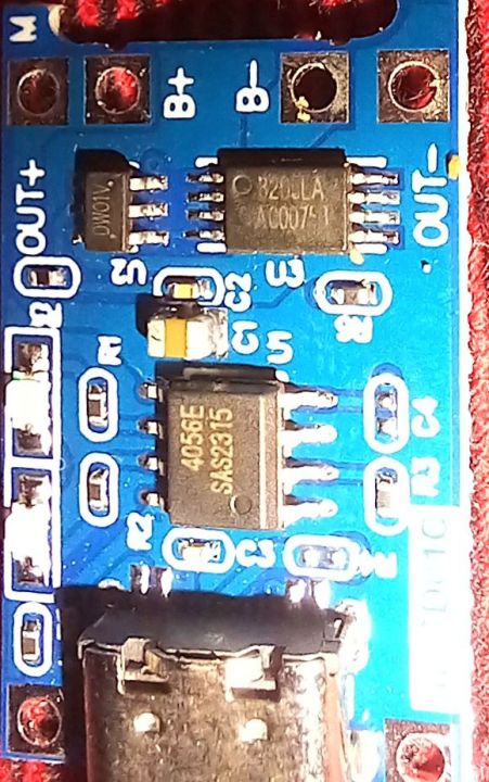 TP4056%20Type%20C%205V%201A%2018650%20Lithium%20Battery%20Charger%20Module%20With%20Protection%20Dual%20Functions%20TP4056%20Charging%20Module%20%7B1PS%7D%20-%20Image%203