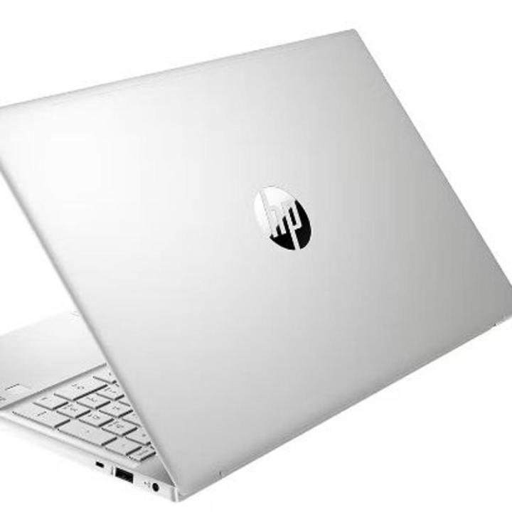 Hp%20Pavilion15-eg2043tx,core%20I5-1235u%208GB%20DDR4%20512GB%20Pcie%20Value%20Nvidia%20Geforce%20MX550%20Silver%20Laptop%20Computer%20-%20Image%204