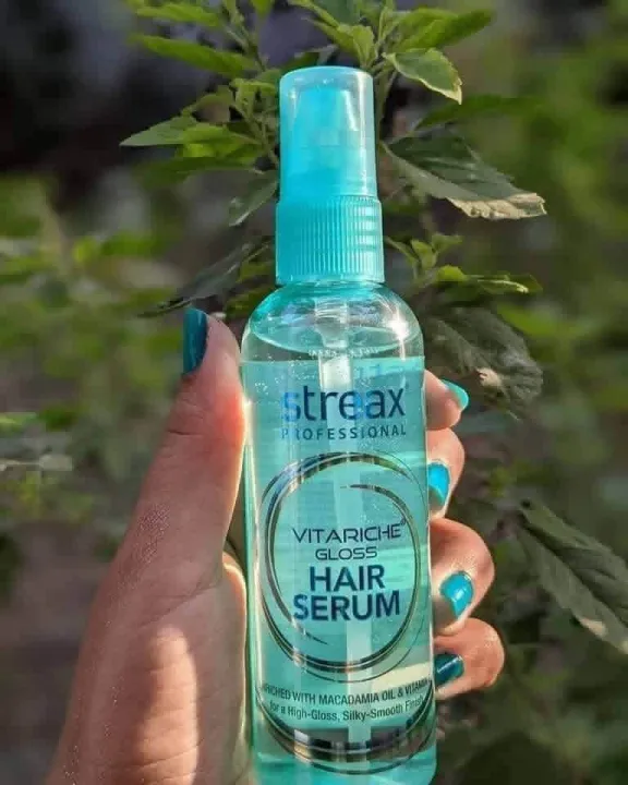 Hair%20Serum%20for%20Women%20-%20Streax%20Pro%20/%20Professional%20Vitariche%20Gloss%20Hair%20Serum%20-%20115ml%20-%20Image%204