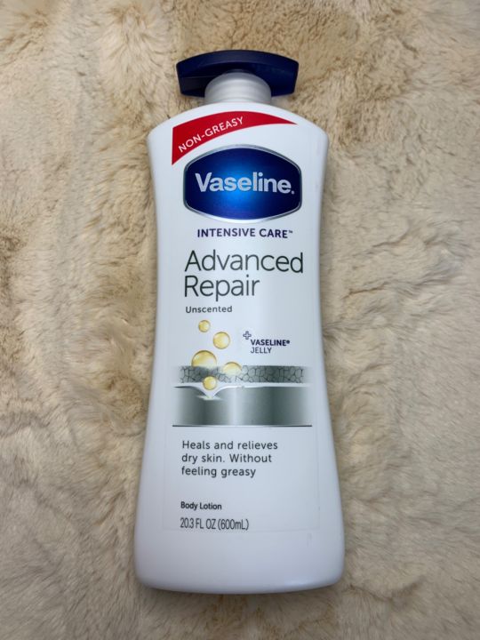 Vaseline® Intensive Care™ Advanced Repair Unscented Lotion