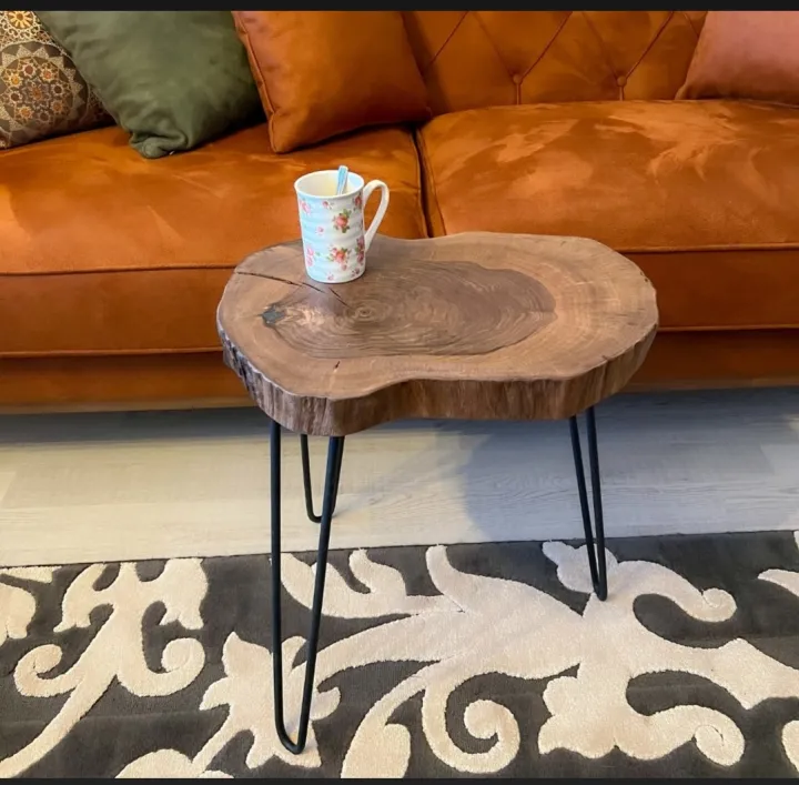 Custom%20Live%20Edge%20Coffee%20Tables%20%E2%80%93%20Rustic%20Minimalistic%20%20sheesham%20Wood%20Slab%20Tables%20with%20Hairpin%20Legs%20%E2%80%93%20Natural%20Round%20Center%20Table%20for%20Living%20Room%20-%20Image%202