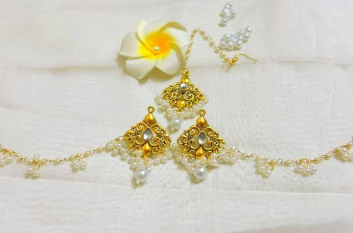 tikli%20bahubali%20jumka%20earrings%20for%20-%20Image%202