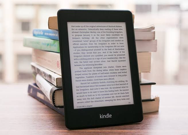 Amazon kindle 5th generation paperwhite 1 ereader book reader 6inches with backlight 2gb