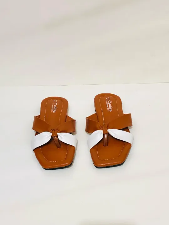 Ladies%20Regular%20Use%20Fashionable%20Flat%20Sandals%20-%20Girls%20Slim%20Fit%20Slips%20On%20Slippers%20%7C%20Four%20Fita%20-%20Image%205