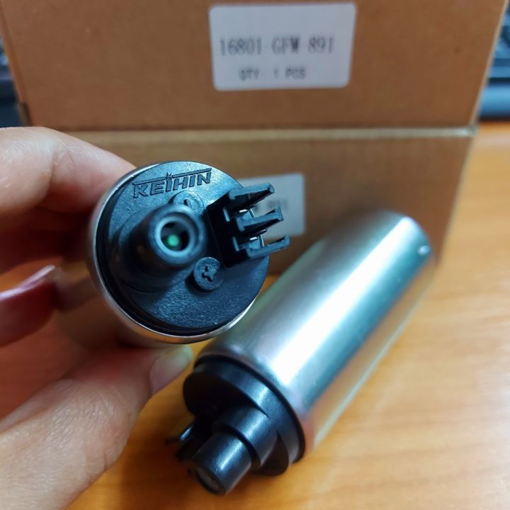 W125i%20windscreen%20pump%20motor%20-%20Image%208