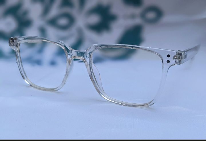 Best blue light blocking glasses for gaming"
- "Blue light protection glasses for computer users"
- "Anti-blue light glasses for reading"
- "Blue light filtering glasses for screen time"