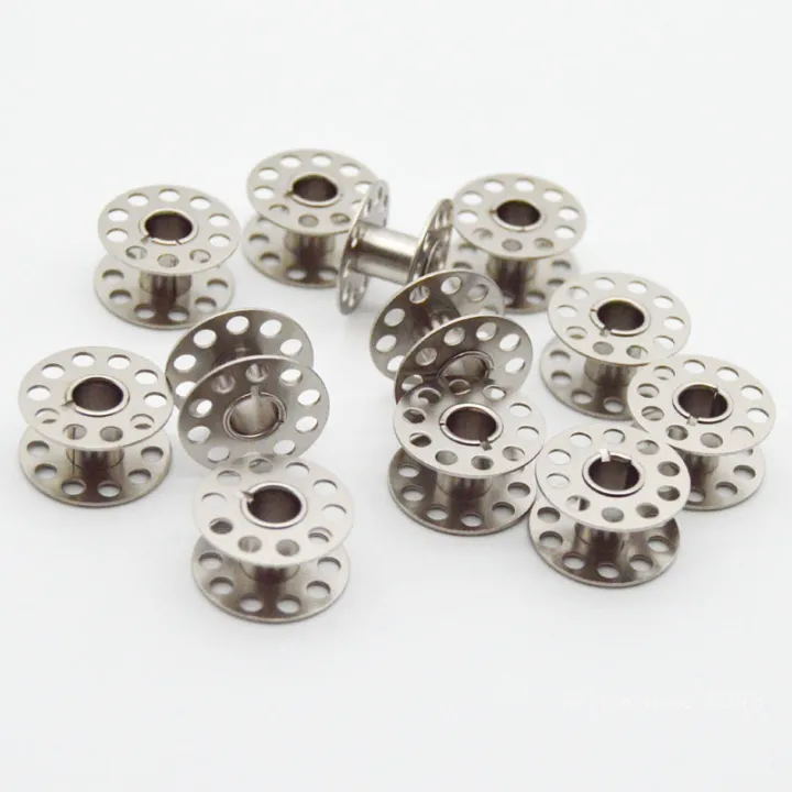 1%20Pcs%20Bobbin%20Case%20+%205%20Pcs%20Metal%20Bobbins%20%20for%20%20Household%20Sewing%20Machine%20Sewing%20Accessories%20Tools%20-%20Image%204