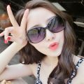 New Fashion Sunglasses Trend Large Frame Sunglasses Women Gradient Street Photo Glasses. 
