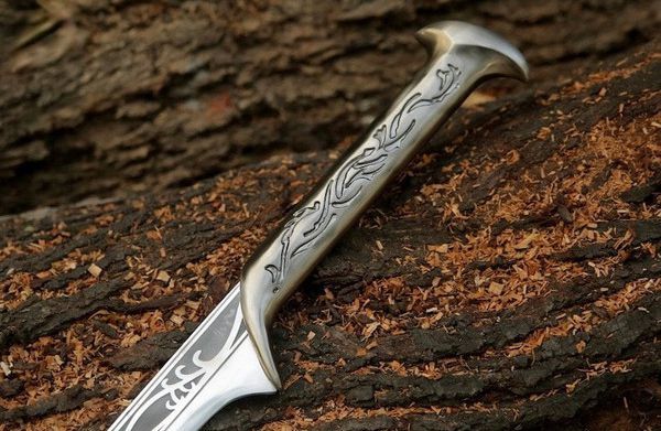 Thranduil Sword The Hobbit From Lord Of Rings Replica Sword With Sheath  sword
by
Syed Blades