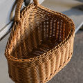 Wall Mounted Vegetable and Fruit Basket, Simulated Rattan Hanging Basket, Plastic Wall-mounted Hanging Basket, Home Decoration. 
