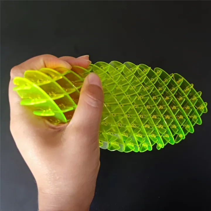 Creative%203D%20Decompression%20Vent%20Radish%20Elastic%20Mesh%20Worm%20Healing%20Decompression%20Children's%20Elastic%20Telescopic%20Novelty%20Toy%20-%20Image%206