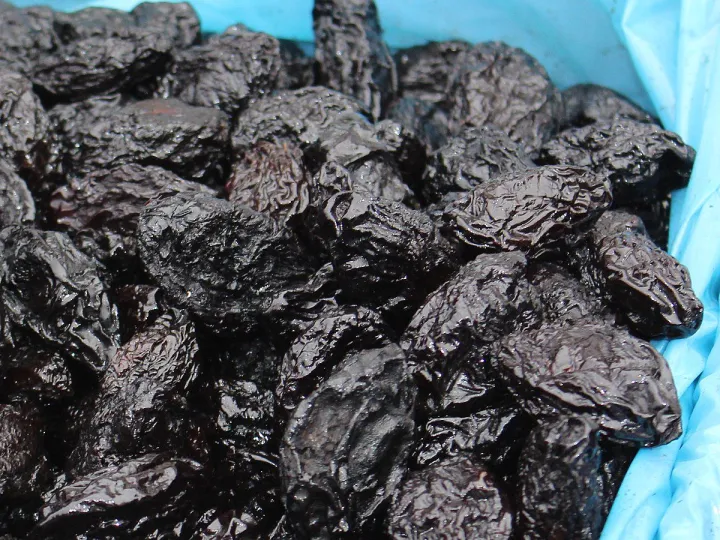 Black%20Dried%20Prunes%20%20Black%20Allo%20Bukhara%20500%20Grams%20-%20Image%202