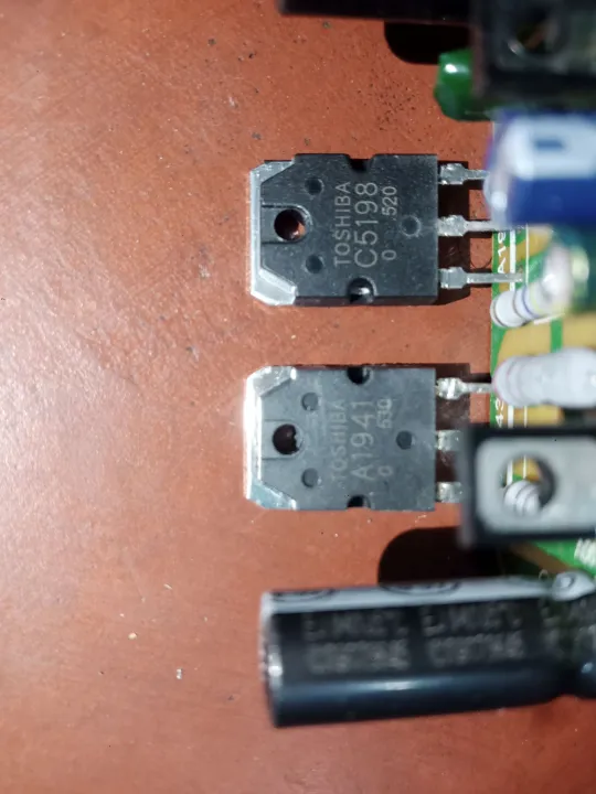 2%20transistor%20amplifier%20Circuit%20A1941-C5198%20-%20Image%205