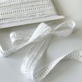 2.5 cm 4 yards Vintage Cotton Lace Hollowed Embroidery Floral Edge Trimming Ribbon Craft Clothing Accessories and Wedding Bridal Decoration (White). 