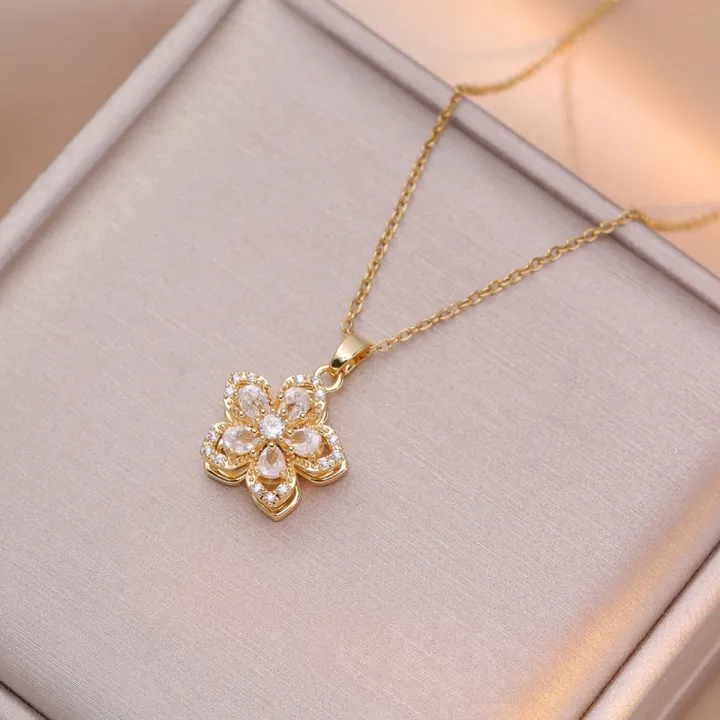 Light%20Luxury%20Shiny%20Zircon%20Rotatable%20Flower%20Pendant%20Necklace%20For%20Women%20Stainless%20Steel%20Romantic%20Spin%20Floral%20Plant%20Choker%20Jewelry%20-%20Image%203
