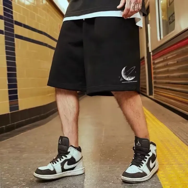 M-8XL%20Oversized%20Shorts%20Men%20China-Chic%20Style%20Moon%20Printed%20High%20Street%20Loose%20Couple%20Five-point%20Shorts%20Basketball%20Short%20Pants%20-%20Image%203