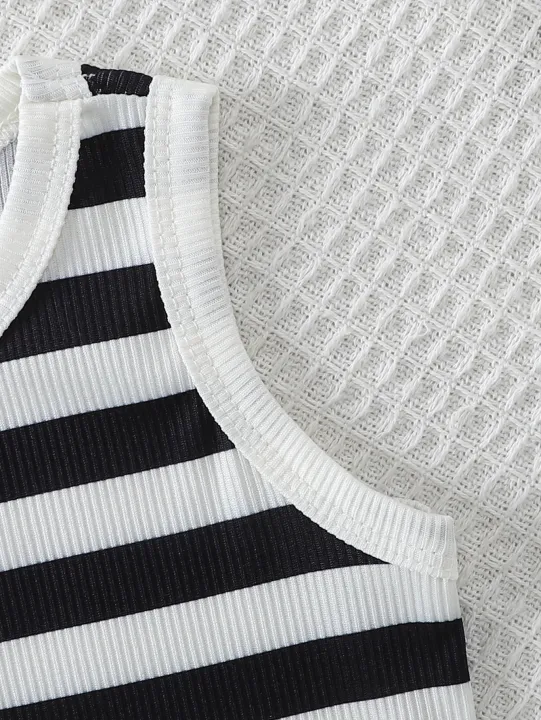 2pcs%20Summer%20Baby%20Boys%20Girls%20Black%20White%20Striped%20Ribbed%20Tank%20Set,%20Casual%20Style,%20Daily/School%20Wear,%200-3Y,%20Breathable%20Fabric%20-%20Image%204