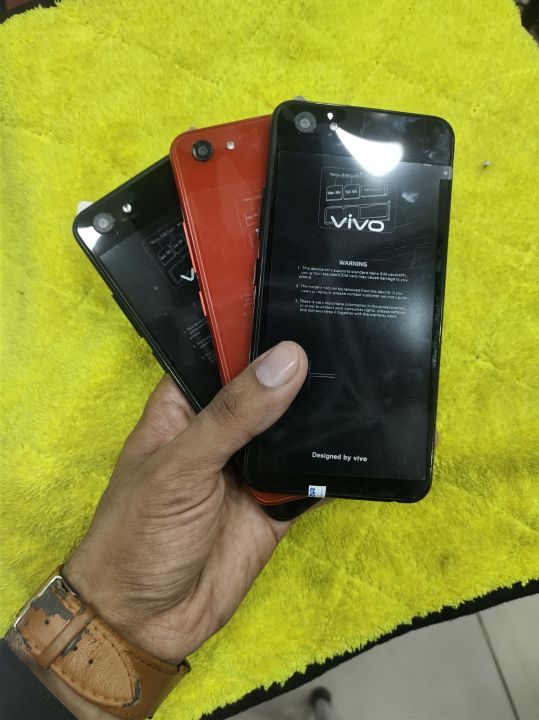 Vivo%20Y83%204gb%20Ram%2064gb%20Rom%20Dual%20Sim%20PTA%20Approved%20With%20Box%20Nd%20Charger%20-%20Image%203