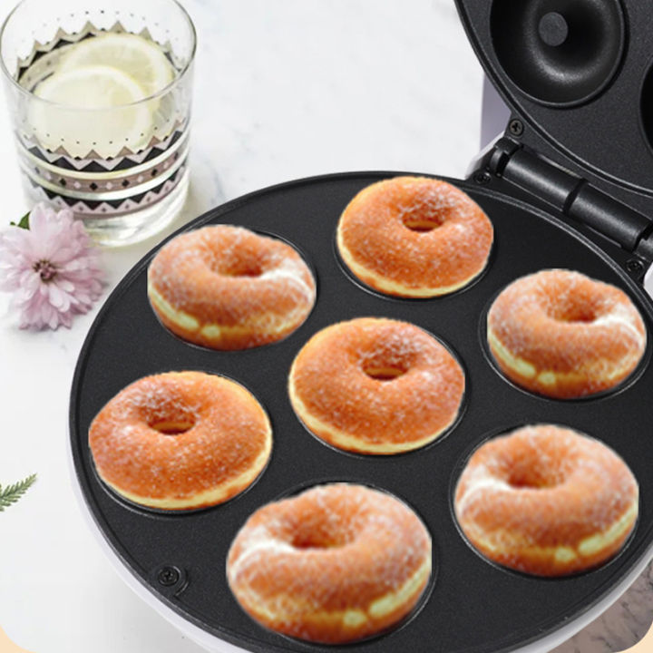 7%20Holes%20Mini%20Donut%20Machine%20Household%20Doughnut%20Maker%20for%20Kitchen%20Donut%20Machine%20Dessert%20220V%20EU%20Plug/110V%20US%20Plug%20-%20Image%204