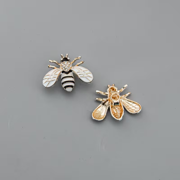 A%20Pair%20of%20Detachable%20Cute%20Little%20Bee-Style%20White-Winged%20Shoes%20with%20Glittery%20Decorations%20on%20the%20Laces%20and%20the%20Buckle.%20-%20Image%207