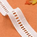 2.5 cm 4 yards Vintage Cotton Lace Hollowed Embroidery Floral Edge Trimming Ribbon Craft Clothing Accessories and Wedding Bridal Decoration (White). 