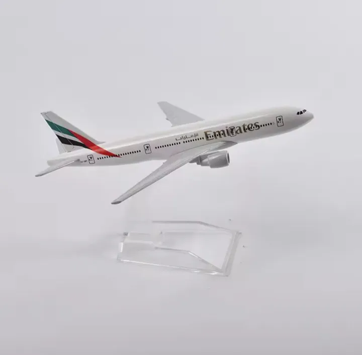 Emirates%20Boeing%20777%20Small%20Metal%20Airplane%20Model%20(16cm)%20aircraft%20model%20Airline%20%20Model%20for%20home%20office%20and%20home%20decoration%20-%20Image%209
