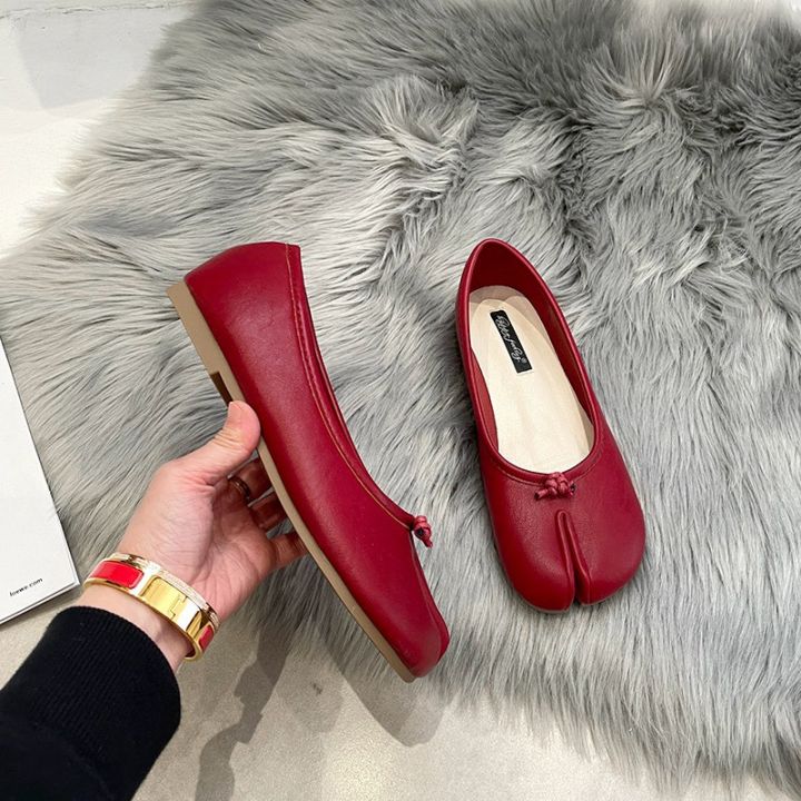 Women%20Flats%20Tabi%20Ninja%20Shoes%20Woman%20Microfiber%20Leather%20Comfy%20Flats%20Split%20Toe%20Slippers%20Soft%20Bottom%20Loafers%202024%20New%20Fashion%20Design%20-%20Image%202