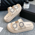 Women's Fashion Thick Sole Sandals - Adjustable Strap Flip Flops, Flat Open-Toe Beach Slides for Outdoor Summer Wear.